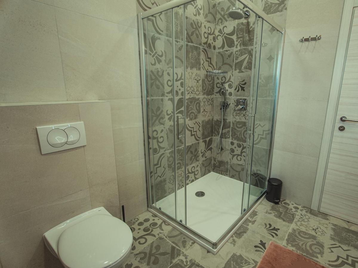 Apartmani Infinity Ossero Esterno foto