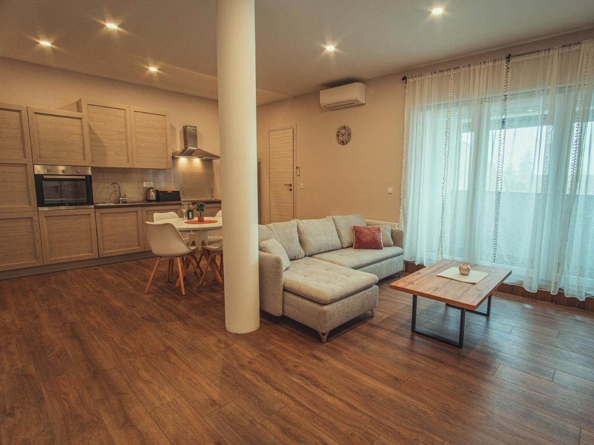 Apartmani Infinity Ossero Esterno foto